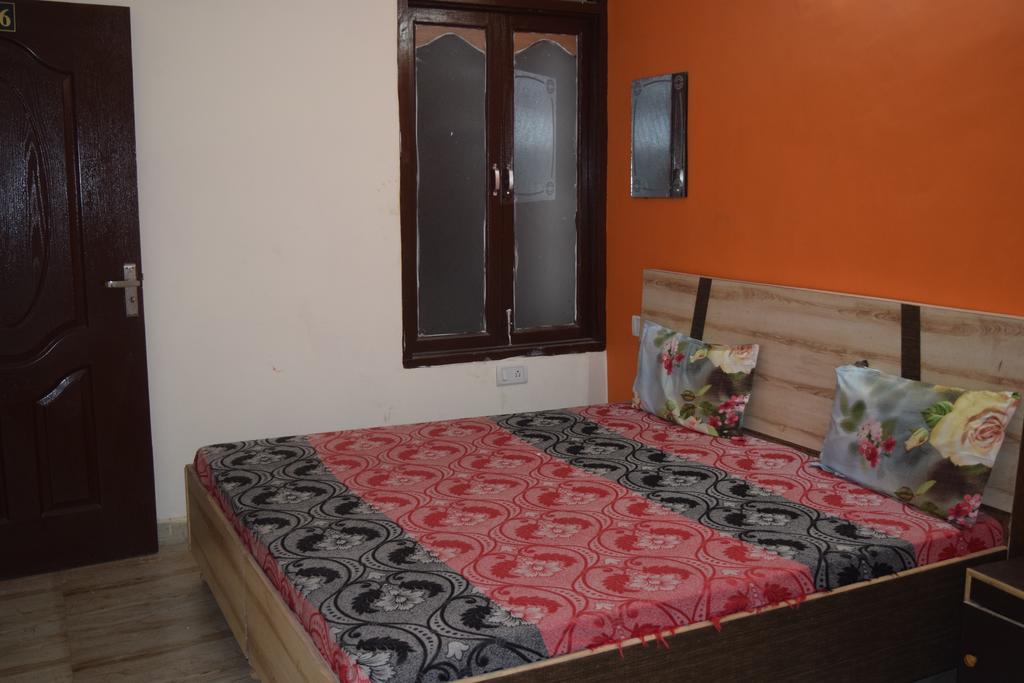 Diamond Heritage Hotell Amritsar Rum bild